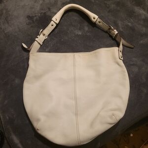 Tignanello White Leather Shoulder Bag